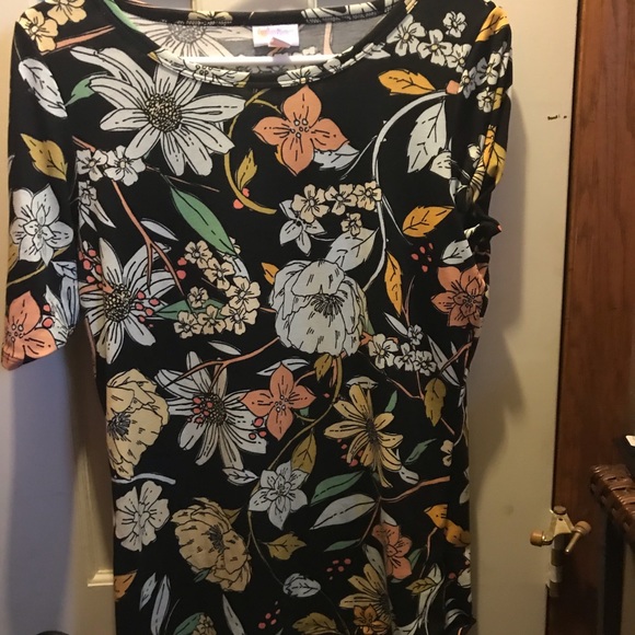 LulaRoe Top - Picture 2 of 2